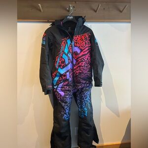 Women’s size 8 FXR Monosuit